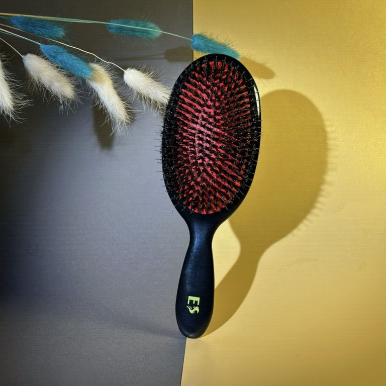 Расчёска для наращенных волос