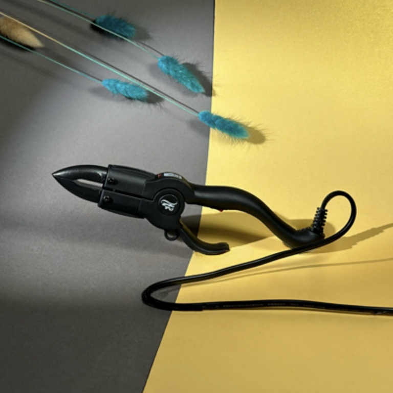 Аппарат для наращивания волос